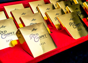 2025 Leaf Red Carpet Collection, Case