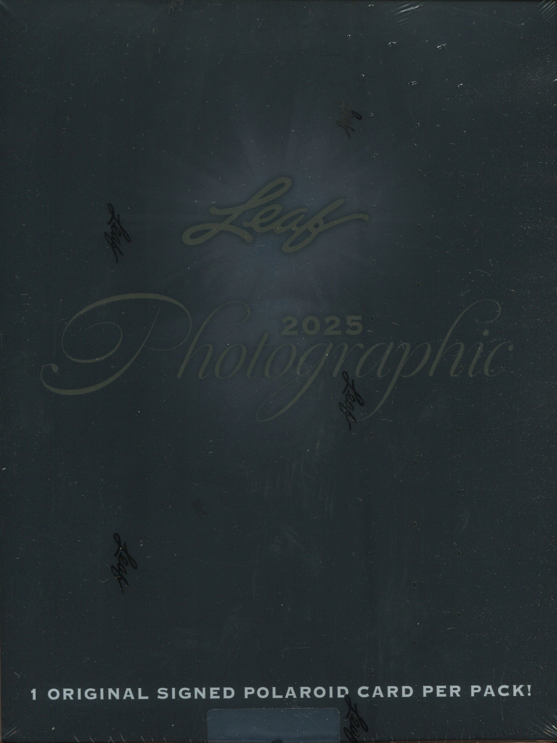 2025 Leaf Photographic Hobby, Box